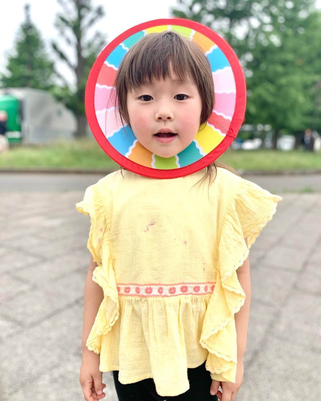 坂本美雨さんのインスタグラム写真 - (坂本美雨Instagram)「フリスビー投げたら 一体化して戻ってきた . #今日のなまこちゃん #なまこムービー #なにかに似てると思ったら  #4歳10ヶ月」6月6日 1時08分 - miu_sakamoto