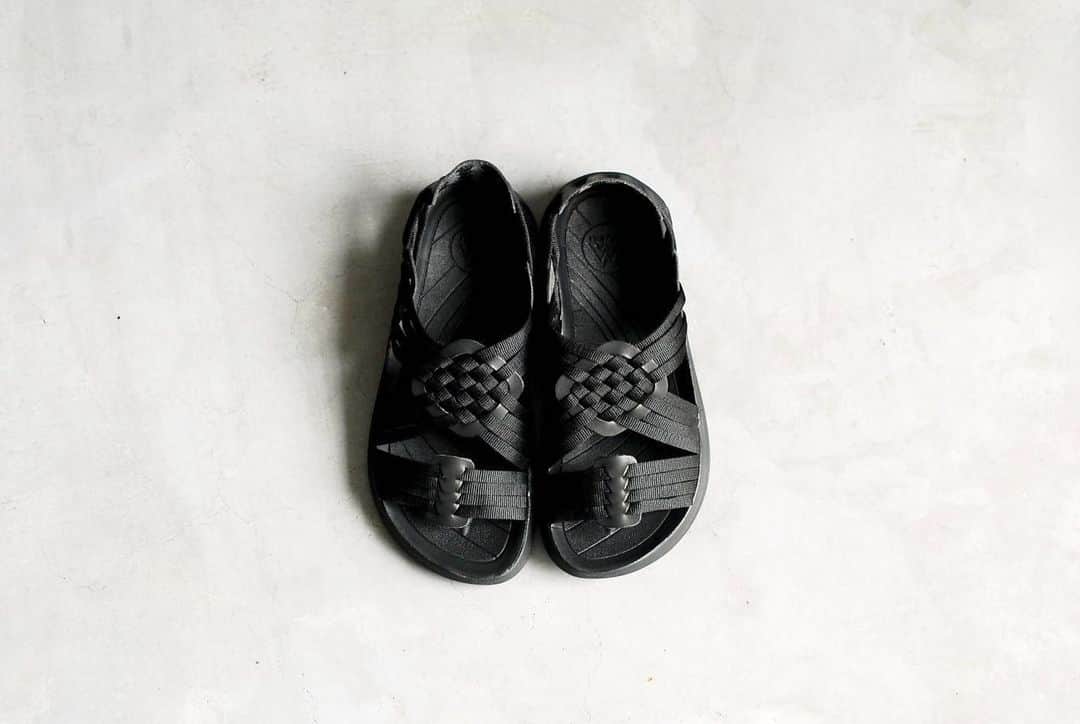 wonder_mountain_irieさんのインスタグラム写真 - (wonder_mountain_irieInstagram)「_  MALIBU SANDALS / マリブ サンダルズ "CANYON-NYLON WEAVE" ¥20,900- _ 〈online store / @digital_mountain〉 https://www.digital-mountain.net/shopdetail/000000006440/ _ 【オンラインストア#DigitalMountain へのご注文】 *24時間受付 *15時までご注文で即日発送 *送料無料 tel：084-973-8204 _ We can send your order overseas. Accepted payment method is by PayPal or credit card only. (AMEX is not accepted)  Ordering procedure details can be found here. >>http://www.digital-mountain.net/html/page56.html  _ #MALIBUSANDALS #マリブ サンダルズ _ 本店：#WonderMountain  blog>> http://wm.digital-mountain.info _ 〒720-0044  広島県福山市笠岡町4-18  JR 「#福山駅」より徒歩10分 #ワンダーマウンテン #japan #hiroshima #福山 #福山市 #尾道 #倉敷 #鞆の浦 近く _ 系列店：@hacbywondermountain _」6月6日 11時43分 - wonder_mountain_