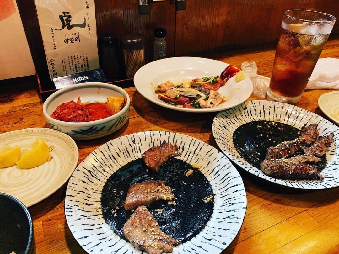 宮崎有妃さんのインスタグラム写真 - (宮崎有妃Instagram)「なんで食べる前に撮るコトが出来ないのか。 いっっつも思う。  どーしても出来ない。 どーしても出来ないのだよ。  #赤ちょうちん #アンジェ」6月6日 3時58分 - kiyukizayami