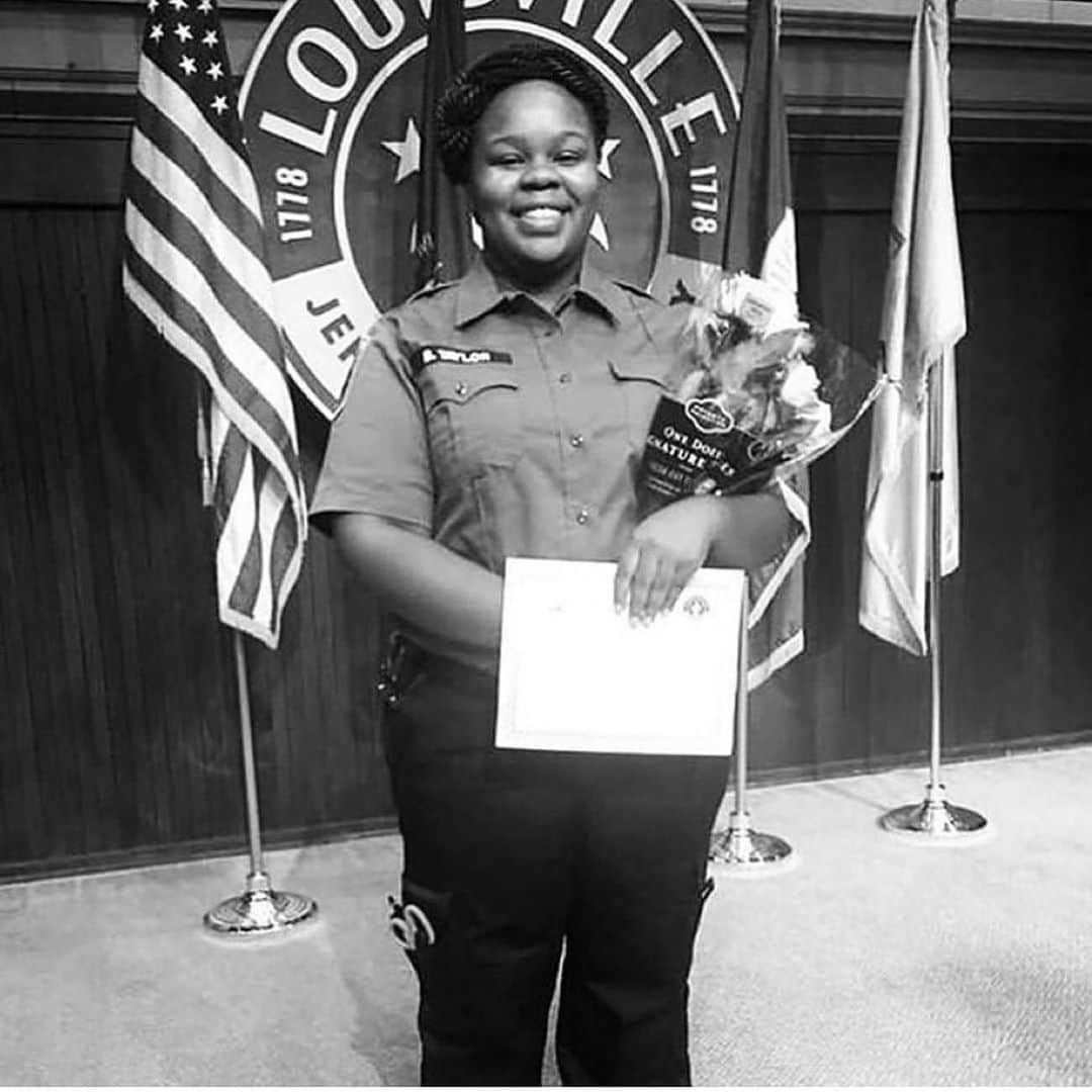 コリン・ハンクスのインスタグラム：「This is Breonna Taylor. Her job was to help save lives. Her life should never have been taken. Today would have been her 27th birthday #sayhername #birthdayforbreonna」