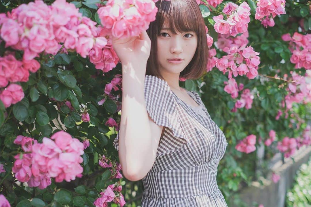 そよんさんのインスタグラム写真 - (そよんInstagram)「私だけ見てればいいのに🌸 . . . . . .  #l4l #作品撮り #ポートレート #ポートレート撮影 #ポトレ #ポトレ女子 #ポートレート女子 #ポートレートモデル #ポートレートモデル募集 #撮影会 #撮影会モデル #カメラマン募集 #写真好きな人と繋がりたい #被写体 #被写体になります #被写体モデル #カメラマンさんと繋がりたい #撮影依頼募集中 #ポートレートしま専科 #ポトレの世界 #portrait_shot #good_portraits_world #인물사진 #ワンピース女子 #花のある風景」6月6日 20時14分 - soyon_1231