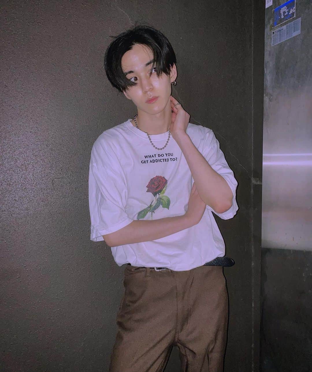 のインスタグラム：「what do you get addicted to?」