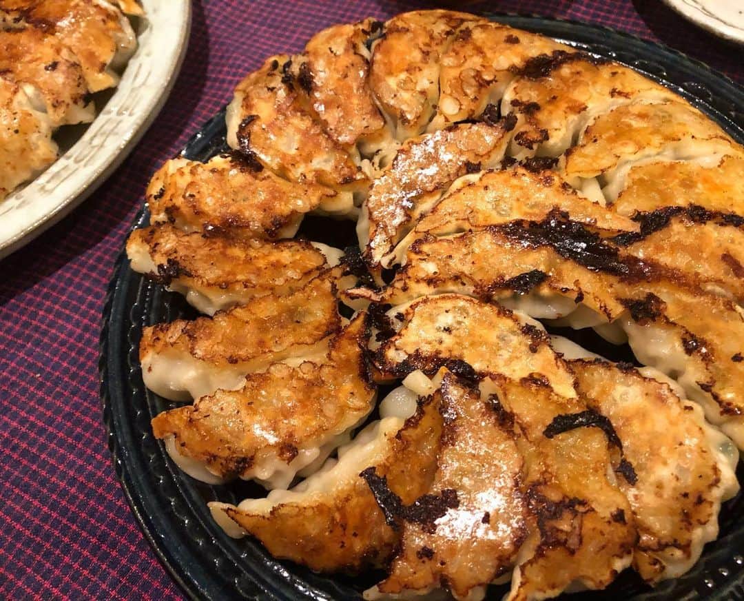 のインスタグラム：「今日は餃子でした😋🥟😋🥟😋🥟 #tottogohan  #餃子」