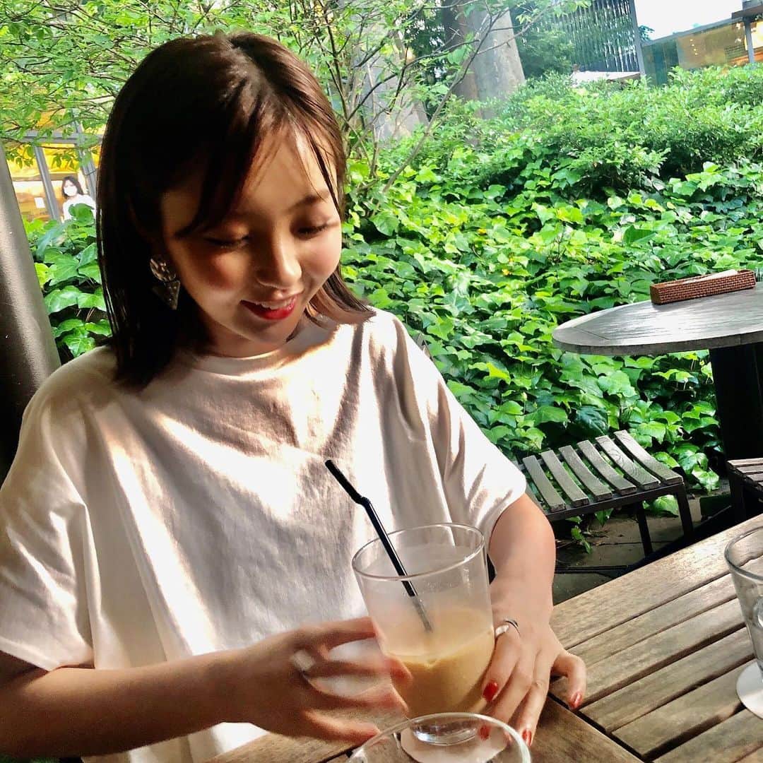 桜子のインスタグラム：「この間のリハーサル帰り 久々にメンバーとのお茶会 楽しい時間だった☕️」