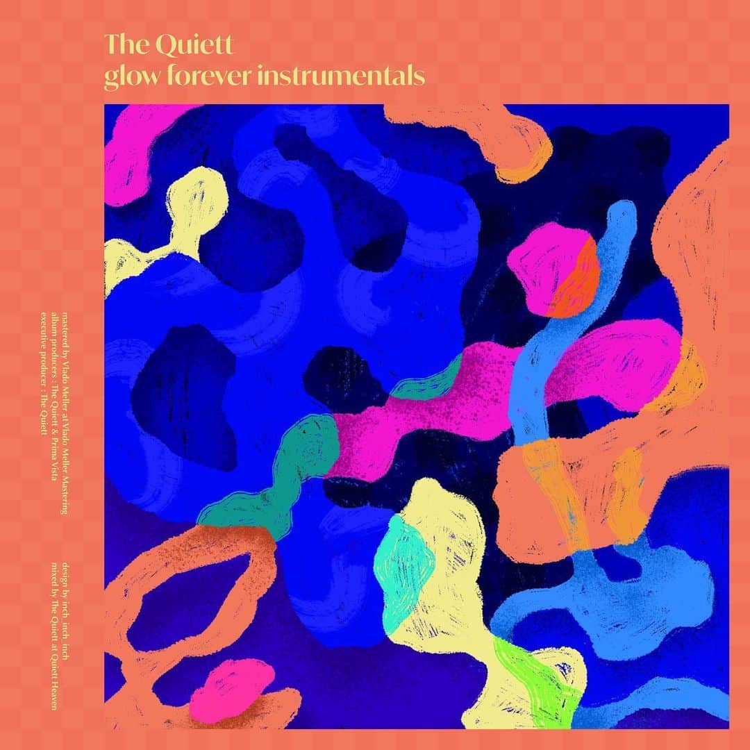 thequiettのインスタグラム：「glow forever instrumentals 나왔습니다!」
