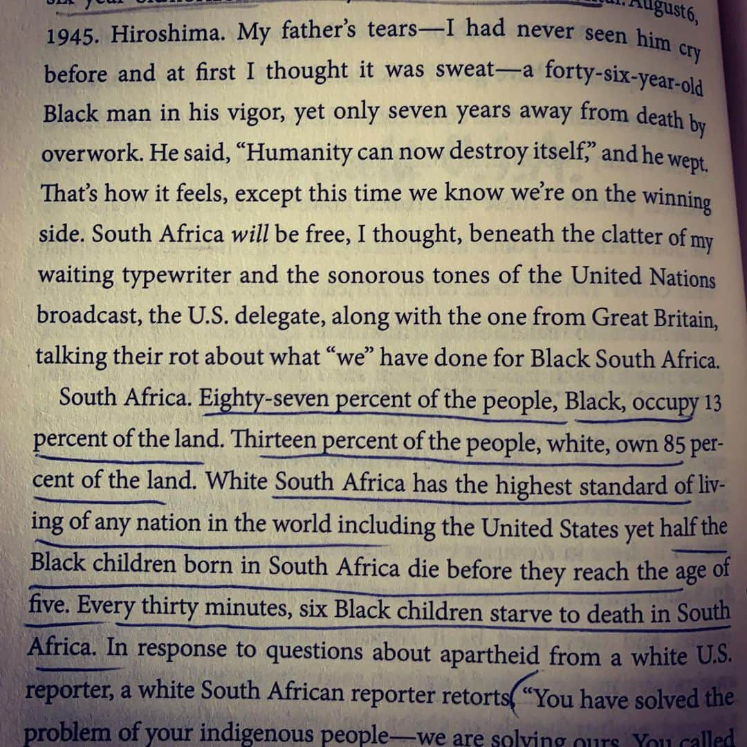 ジャシンダ・バレットさんのインスタグラム写真 - (ジャシンダ・バレットInstagram)「These words are from Audre Lorde’s essay, ‘Apartheid U.S.A.’ It was written in 1985, but could be a rallying cry for today.  Reading is a beckoning, a summons, tearing at calcified beliefs. Audre Lorde, Hilton Als, Maya Angelou, Margo Jefferson, James Baldwin, Ta-Nehisi Coates, Claudia Rankine and so many more have stalked their solitude and their streets that we may question our own unseeing. In this time of vital consciousness raising, I turn again to them. Pulling old books and new and asking what more they have to say, what more I should know, should do. What books, essays, poems, music and films have influenced you, pushed at you and spoken painful truths? Speaking, as Audre Lorde said to the part of each of us that “refuses to be silent.” Please share them..whatever hits you, ignites you. “We are caught in an inescapable web of mutuality, tied in a single garment of destiny. Whatever affects one directly, affects all directly.” -MLK  Where we put our feet counts. Where we put our minds, our bodies, our hearts count. The businesses we invest in matter.  What we bear silent witness to matters. Watching harmless prejudice, shrugging it off with a laugh or a turning away counts. Continued, sustained change, unraveling prejudice, holding ourselves accountable... moment by moment by moment by moment.  Organizations doing the work to support:  Policingequity.org  joincampaignzero.org  8cantwait.org  blacklivesmatter.com/partners  blackmamasmatter.org  showingupforracialjustice.org  #blm #blacklivesmatter #racism #endracism #education #policebrutality #audrelorde #jamesbaldwin #mayaangelou  #margojefferson #taneishicoates #claudiarankine @hilton.als @tanehisipcoates」6月6日 13時38分 - jacindabarrett