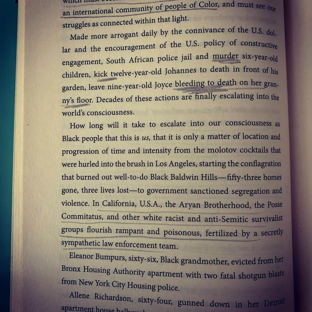 ジャシンダ・バレットさんのインスタグラム写真 - (ジャシンダ・バレットInstagram)「These words are from Audre Lorde’s essay, ‘Apartheid U.S.A.’ It was written in 1985, but could be a rallying cry for today.  Reading is a beckoning, a summons, tearing at calcified beliefs. Audre Lorde, Hilton Als, Maya Angelou, Margo Jefferson, James Baldwin, Ta-Nehisi Coates, Claudia Rankine and so many more have stalked their solitude and their streets that we may question our own unseeing. In this time of vital consciousness raising, I turn again to them. Pulling old books and new and asking what more they have to say, what more I should know, should do. What books, essays, poems, music and films have influenced you, pushed at you and spoken painful truths? Speaking, as Audre Lorde said to the part of each of us that “refuses to be silent.” Please share them..whatever hits you, ignites you. “We are caught in an inescapable web of mutuality, tied in a single garment of destiny. Whatever affects one directly, affects all directly.” -MLK  Where we put our feet counts. Where we put our minds, our bodies, our hearts count. The businesses we invest in matter.  What we bear silent witness to matters. Watching harmless prejudice, shrugging it off with a laugh or a turning away counts. Continued, sustained change, unraveling prejudice, holding ourselves accountable... moment by moment by moment by moment.  Organizations doing the work to support:  Policingequity.org  joincampaignzero.org  8cantwait.org  blacklivesmatter.com/partners  blackmamasmatter.org  showingupforracialjustice.org  #blm #blacklivesmatter #racism #endracism #education #policebrutality #audrelorde #jamesbaldwin #mayaangelou  #margojefferson #taneishicoates #claudiarankine @hilton.als @tanehisipcoates」6月6日 13時38分 - jacindabarrett