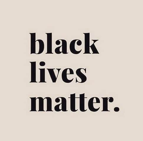 ザック・エフロンのインスタグラム：「#blacklivesmatter 🖤 Link in bio for ways to help.」