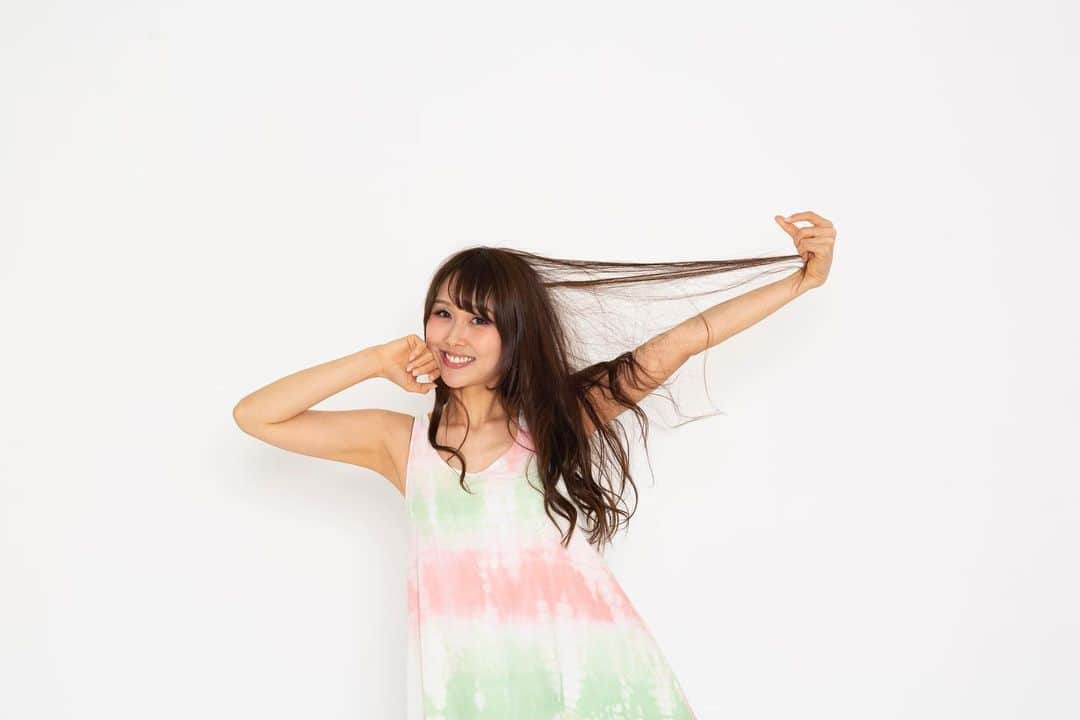 小池ジョアンナのインスタグラム：「Keep smiling.  時間がかかっても、 きっと必ずまた進める🌈  時に落ち込んでも、 Stay positive😊💯 #keepsmiling #staypostive」