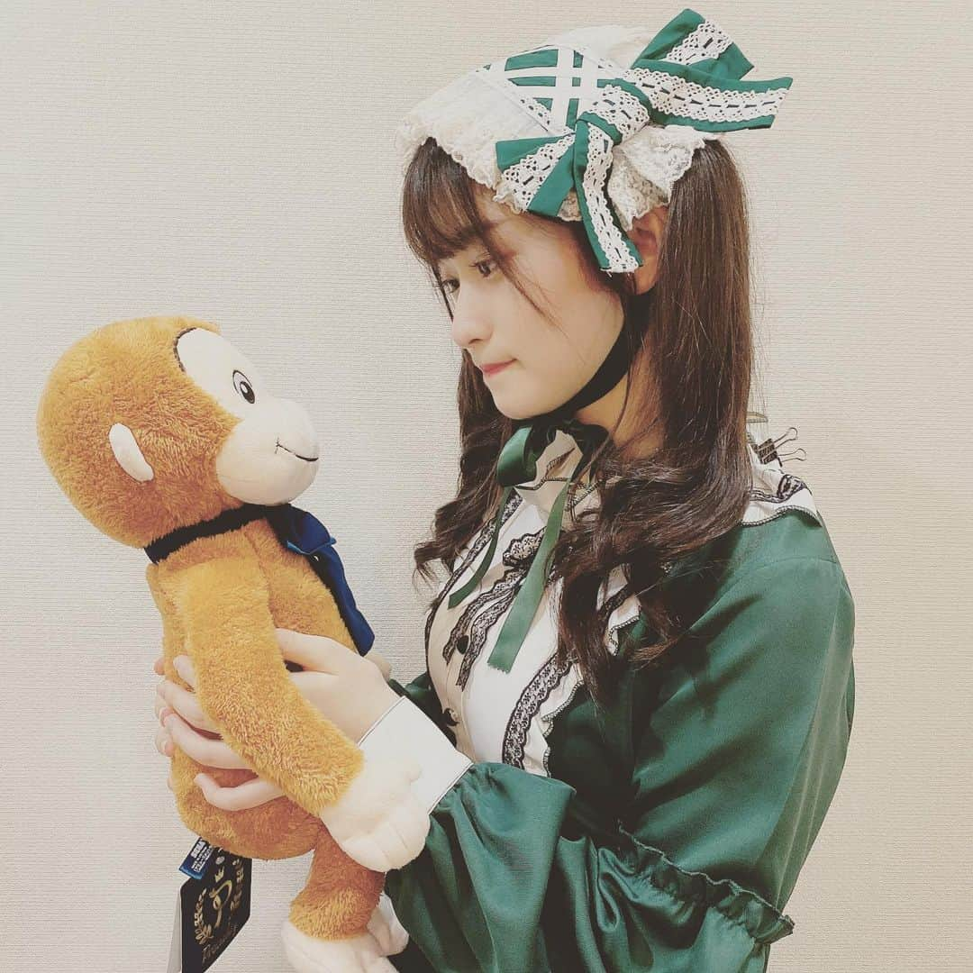 田中伊桜莉さんのインスタグラム写真 - (田中伊桜莉Instagram)「ロリータ女子♥  私服だけど私服じゃない(？) #ロリータ#私の相棒 #ジョージ #仲良し#だと思う」6月6日 21時28分 - iori_hkt48