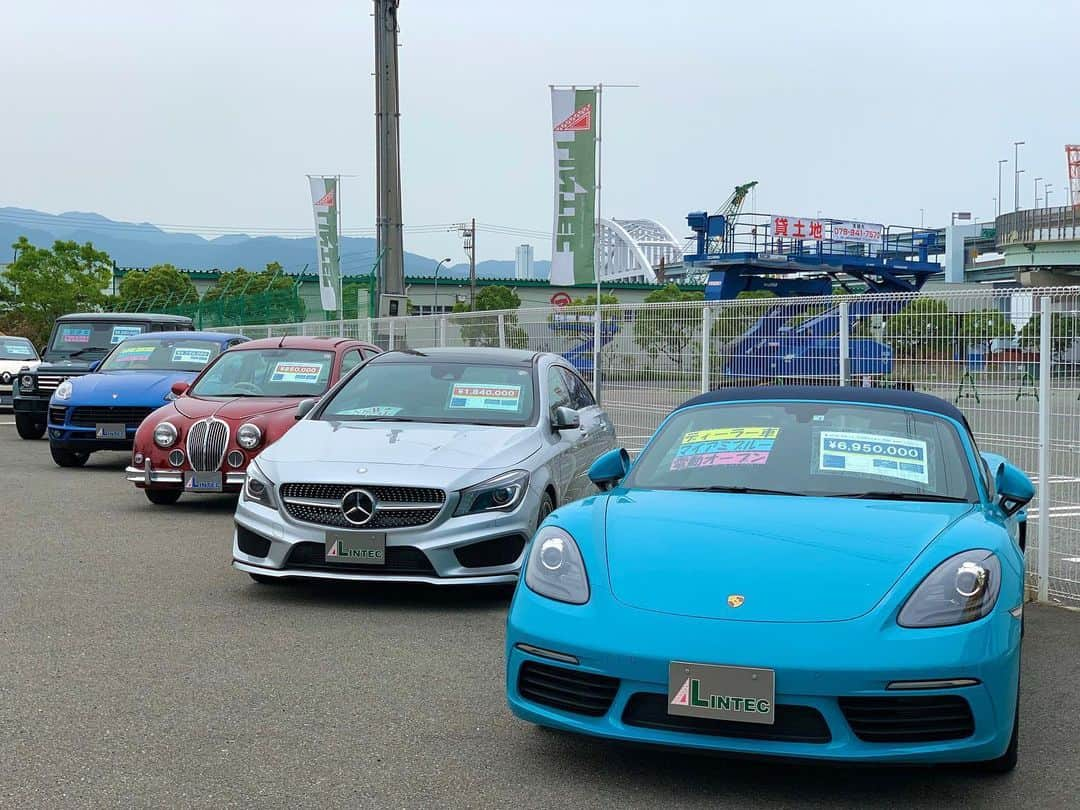 株式会社 リンテックさんのインスタグラム写真 - (株式会社 リンテックInstagram)「今週末の展示車ラインナップ😉 . #展示車 #お買い得車 #ポルシェ #ポルシェ718ボクスター #718ボクスター #ベンツcla #claシューティングブレーク #光岡自動車 #ミツオカ #ミツオカビュート #ビュート #ポルシェマカン #ベンツgクラス #g350d #欧州車好き #欧州車好き #ゲレンデ愛好会 #車好きな人と繋がりたい #車好きな人と繋がりたいフォローミー #車好き女子 #車好き男子 #ドライブのお供に #ドライブデート #助手席担当 #神戸 #六甲アイランド #中古車販売店 #リンテック神戸」6月6日 19時10分 - lintec_kobe