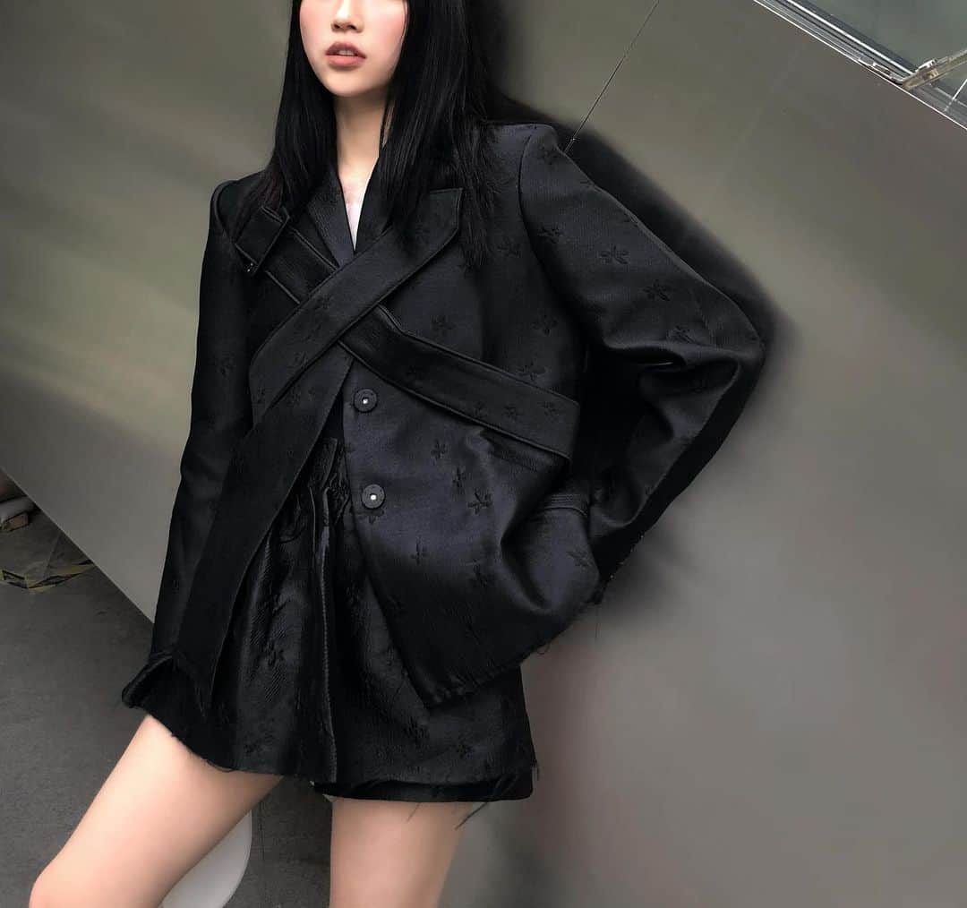 チン・インヒのインスタグラム