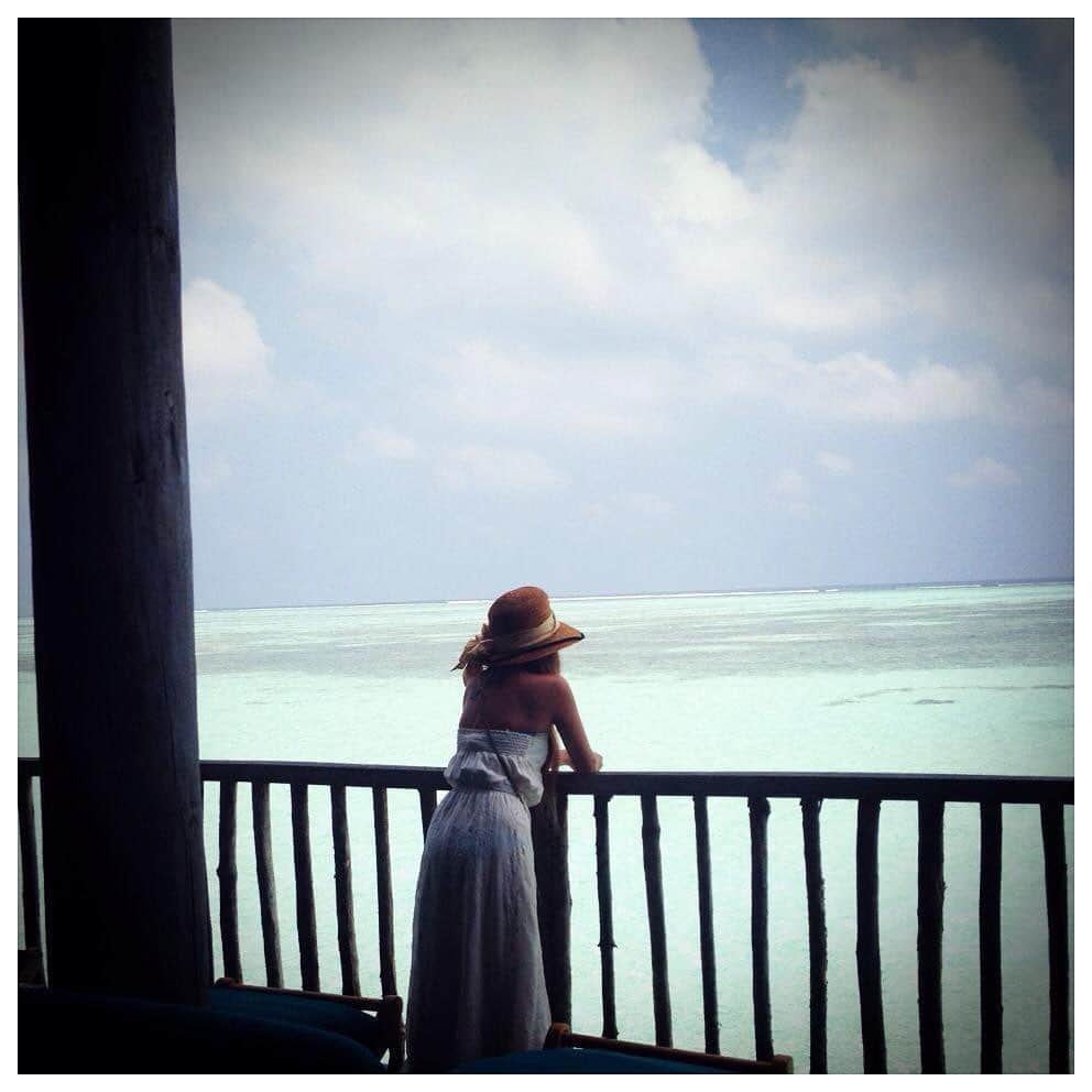 葉月樹里さんのインスタグラム写真 - (葉月樹里Instagram)「Maldives🇲🇻（スライドしてね👍） . .  ノン加工の海🏖 . . .  #葉月樹里 #soiréeine #ソワレーヌ #Maldives #モルディブ #モルディブレポ」6月6日 22時04分 - hazukijuri