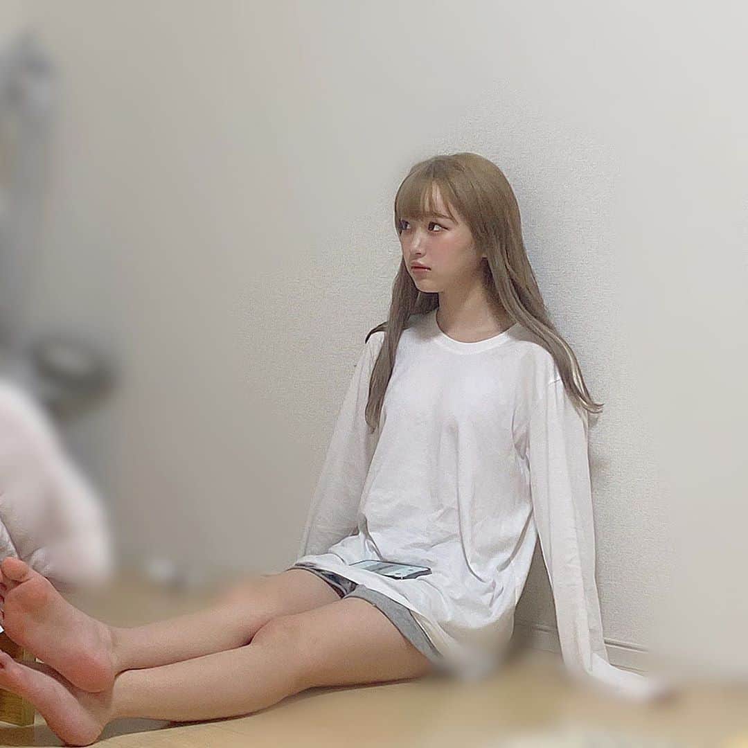 平野夢来（ゆぴぴ）のインスタグラム：「この人あんま悩みなさそう))🐑」