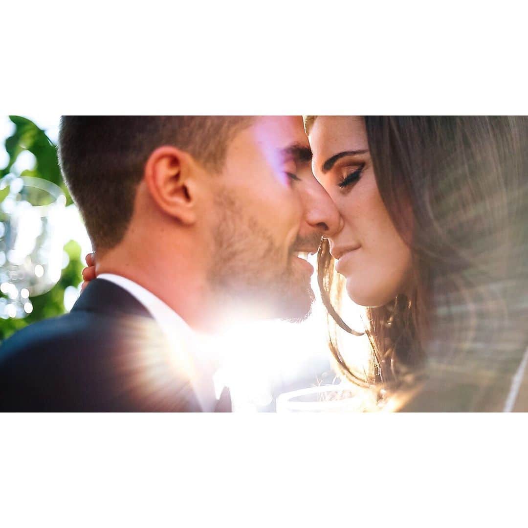 ファビオ・ボリーニのインスタグラム：「This day 5 years ago feel like yesterday! ♥️♥️ Happy 5th anniversary my love @erin_borini I love you 😘」