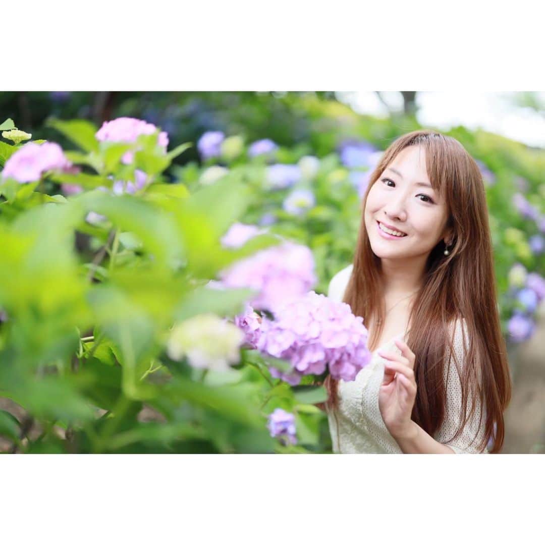 辰巳真理恵さんのインスタグラム写真 - (辰巳真理恵Instagram)「・ Twitterの新しいアイコンは、こちらにしました💠 前の投稿の写真と悩みましたが…(〃ω〃) ・ #紫陽花 #紫陽花の季節 #ナネットレポー #nanettelepore #ポートレイト #portrait  #辰巳真理恵 #tatsumimarie #marietatsumi #hydrangea  #soprano #sopranosinger #ソプラノ歌手 #水無月 #Twitterのアイコン #2年ぶりくらい に #アイコン替えました #昨年の写真」6月7日 1時51分 - tatsumimarie