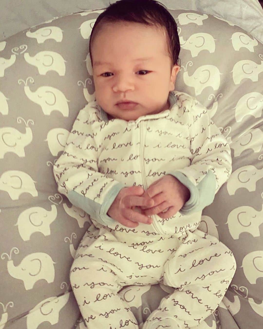 ディジョン・タルトンのインスタグラム：「Our hope for the future... “August Len Talton”  the newest addition to the platoon.」
