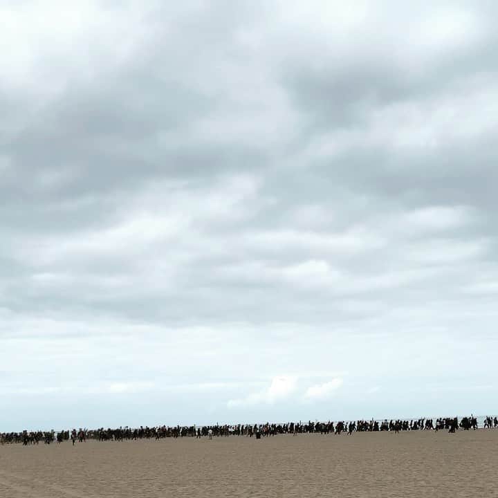 ミア・マエストロのインスタグラム：「T O G E T H E R #blacklivesmatter」