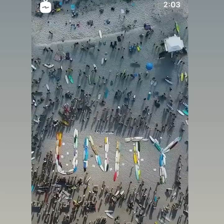 マチルダ・ルッツのインスタグラム：「I’m so happy to be witnessing this... I’m so happy because from this dark moment the world will be a better place. #blacklivesmatter #westandwithyou #unity」