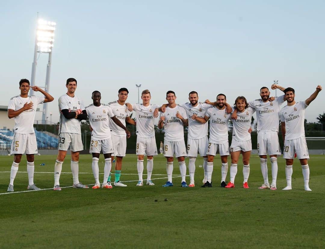マルコ・アセンシオのインスタグラム：「Win, win, win. 💪🏽⚽️」