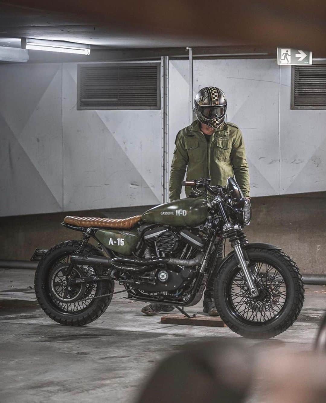 epidemic_motorsさんのインスタグラム写真 - (epidemic_motorsInstagram)「Cheeky little sesh with @moto_feelz in the basement. A-15 HARLEY Scrambler. ▪️▪️▪️▪️◾️◾️◾️◾️▪️▪️▪️▪️ 🛠 @gasolinemotorco 📸 @moto_feelz 🖤 @frankocallanan ⛑ @premierhelmetsaustralia ▪️▪️▪️▪️▪️◾️◾️◾️▪️▪️▪️▪️ A - 1 5  S C R A M B L E R  ALL TERRAIN VEHICLE #A-15 #harleydavidson #allterrainvehicle #dirtmonster #scrambler #angel15 #armyedition #camo #army #sporster1200 #dusthustle #tracker #boardtracker #springer #indianftr1200 #harleydavidson #epidemicmotors #epidemic_motors」6月7日 15時43分 - epidemic_motors