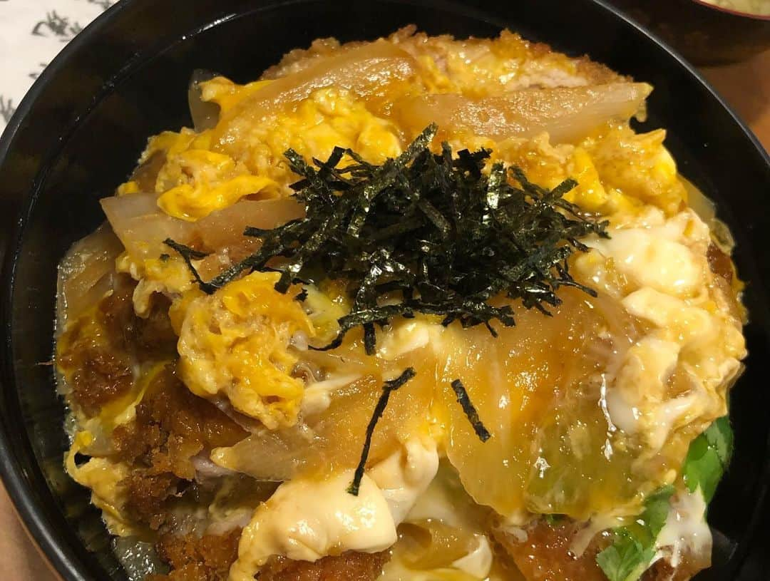 さやかさんのインスタグラム写真 - (さやかInstagram)「お腹いっぱい幸せ時間🍚🐿 この時間を忘れません ありがとうございます🙌 #帯広エランドール #帯広E'lan d'or#帯広ラウンジ #帯広スナック#帯広snack #帯広 #十勝帯広 #帯広飲み屋 #帯広写真 #帯広ローヤルプラザビル #北海道 #帯広可愛い #帯広ホステス #帯広飲み放題 #帯広アルバイト募集#帯広アルバイト#帯広求人 #帯広おすすめ #帯広女の子#帯広バイト募集 #帯広オシャレ#帯広グルメ#帯広看板娘#帯広ダンス#帯広オフィスK#帯広祭り#帯広コスプレ#帯広イベント#帯広ターゲット」6月7日 7時52分 - sa0904ya