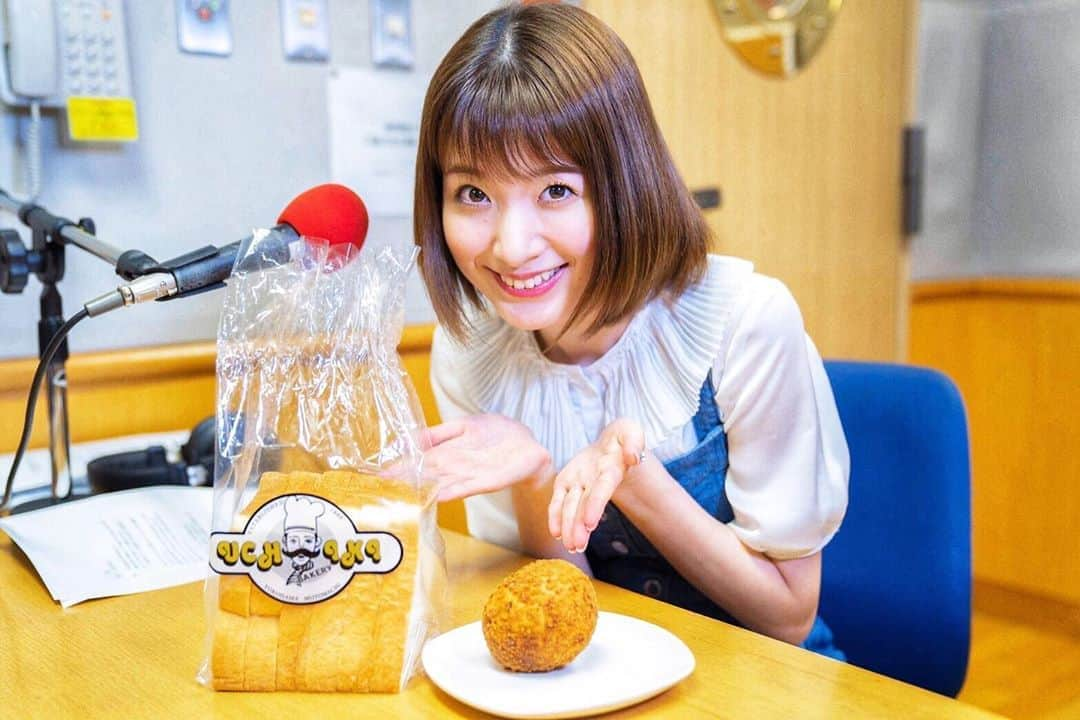 杉枝真結さんのインスタグラム写真 - (杉枝真結Instagram)「☺︎ 毎週日曜日！ 本日もあります✨✨✨ - 11:48〜 「ネッツトヨタ神奈川 presents ドライビンググルメ」 - お住まいの地域では 聴けなくて…という方も🤝 Facebookページには 写真付きで情報盛り沢山なので よかったら覗いてみて下さい😊 - お住まいの地域で聴ける方は ぜひ聴いて下さい💛💛💛💛💛 #radikopremium では 全国どこからでも お聴きいただけますよー！ - #fmyokhama #エフヨコ #radiko #ラジオ」6月7日 11時48分 - mayusugieda_official