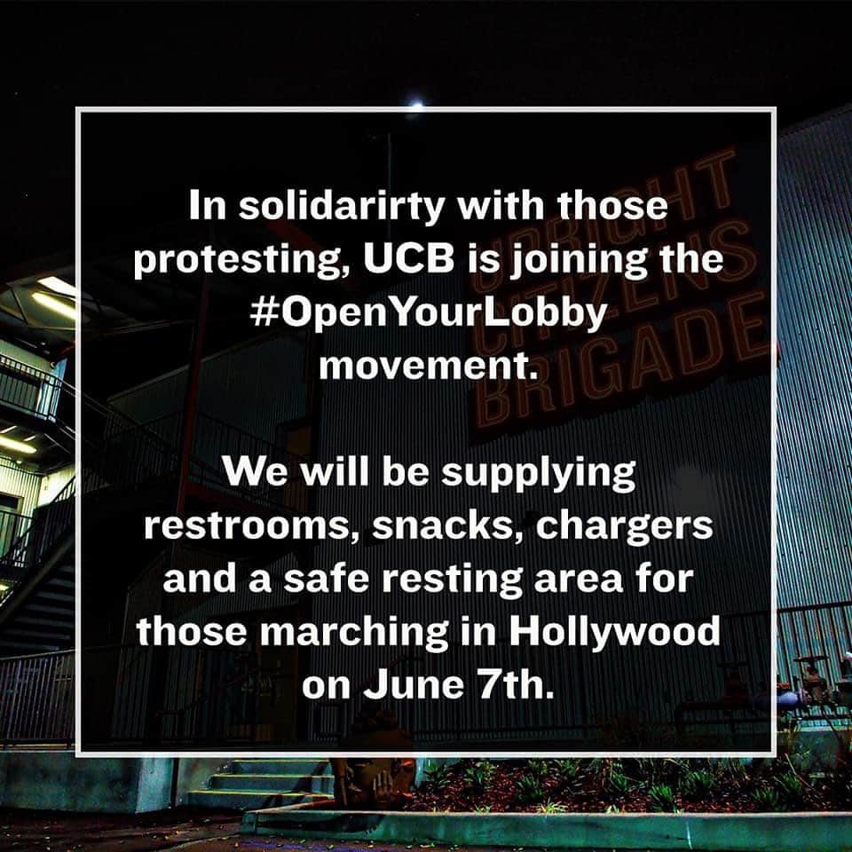 ダーシー・ローズ・バーンズさんのインスタグラム写真 - (ダーシー・ローズ・バーンズInstagram)「@ucbtla will be supplying restrooms, water, a safe resting area and more to protesters tomorrow (masks required). Swipe for details #openyourlobby」6月7日 12時14分 - darcyrosebyrnes