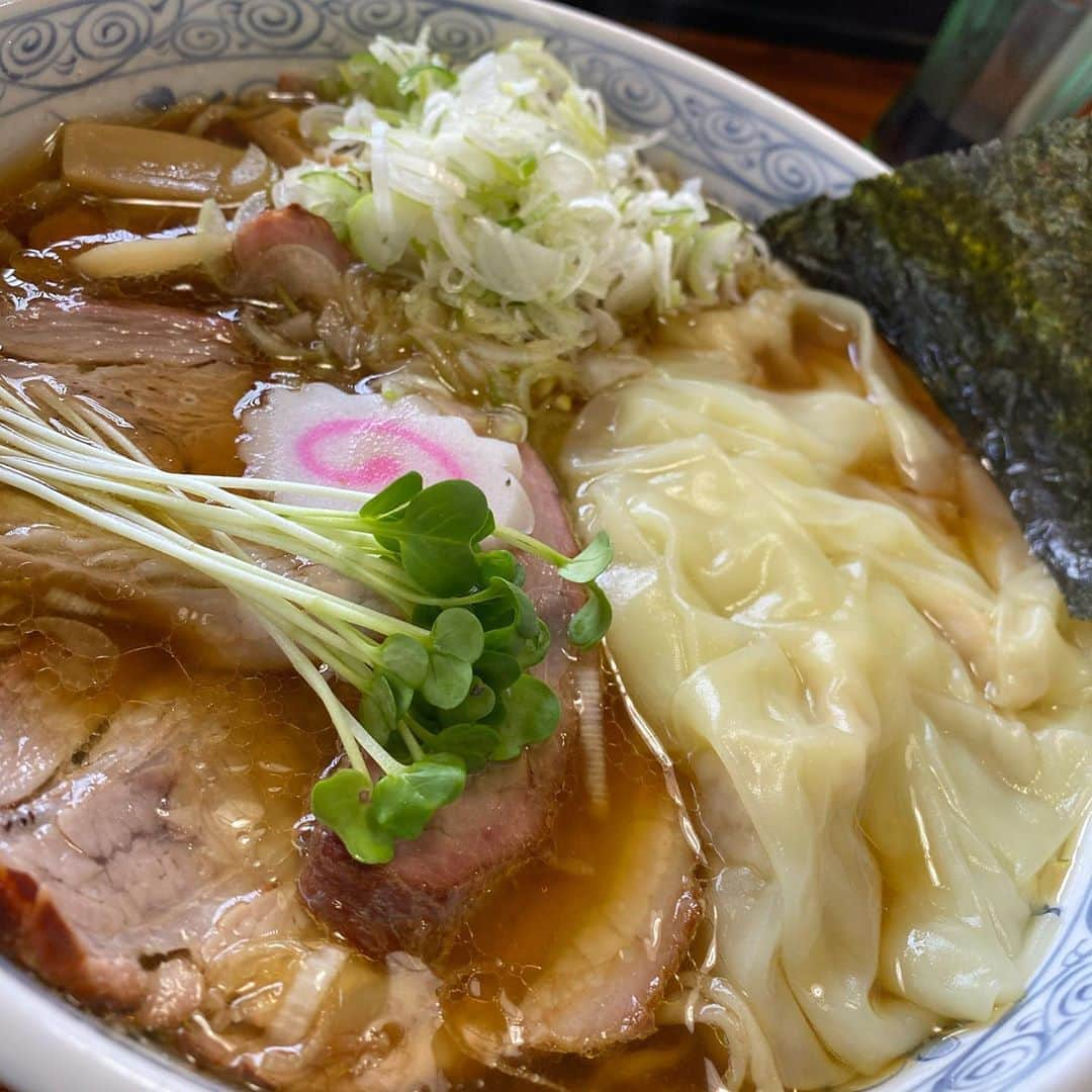 ジョー さんのインスタグラム写真 - (ジョー Instagram)「白河ラーメン最強説。 ①手打ち中華　麺匠ぜん ②白河手打ち中華そば　いずみや 両店共にすべてのバランスが良すぎ  多幸感えぐい。 #白河手打ち中華そばいずみや  #手打ち中華麺匠ぜん」6月7日 12時21分 - doublename_jo