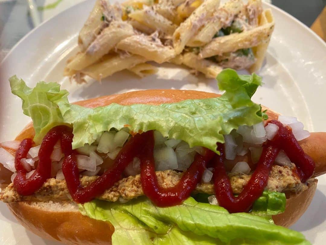 火口秀幸のインスタグラム：「#Hotdog #ハットク #おうち　#自炊 #吉本坂46 #RED #HIDEBOH #パスタ」