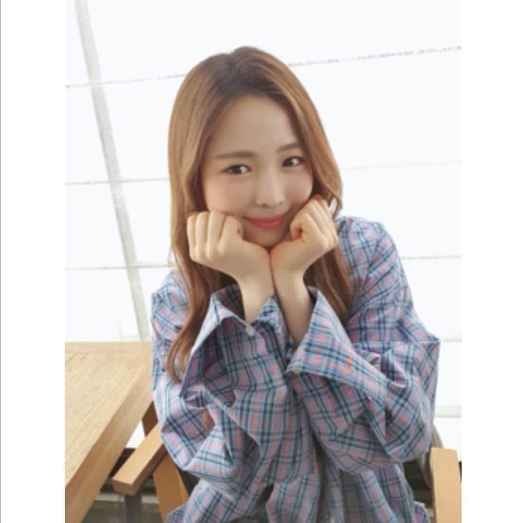 のインスタグラム：「Nizi Project Update #Maya 😭❤️ - Follow @_MayaKatsumura for more content - - #MAYA #NIZI #NIZIPROJECT #MAYAKATSUMURA #JYPNEWGIRLGROUP #JYPNEWGG」