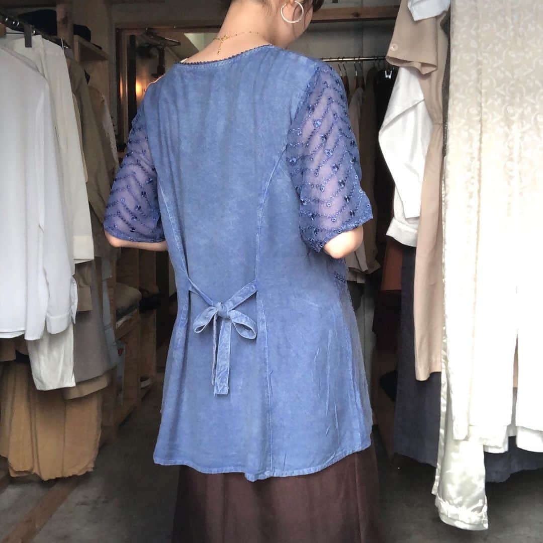 TheSunGoesDownさんのインスタグラム写真 - (TheSunGoesDownInstagram)「TSGD 1st @ Shibuya  Sheer sleeve embroidery shirt  着丈　68cm 肩幅　40cm 身幅　54cm 袖丈　25cm  staff :156cm」6月7日 18時14分 - tsgd_tokyo