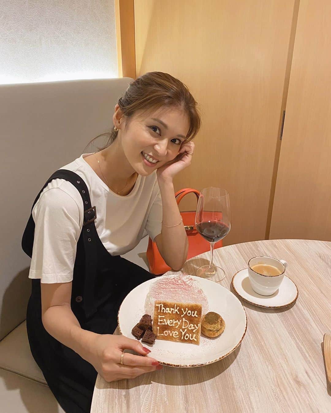 東野佑美のグルメインスタ