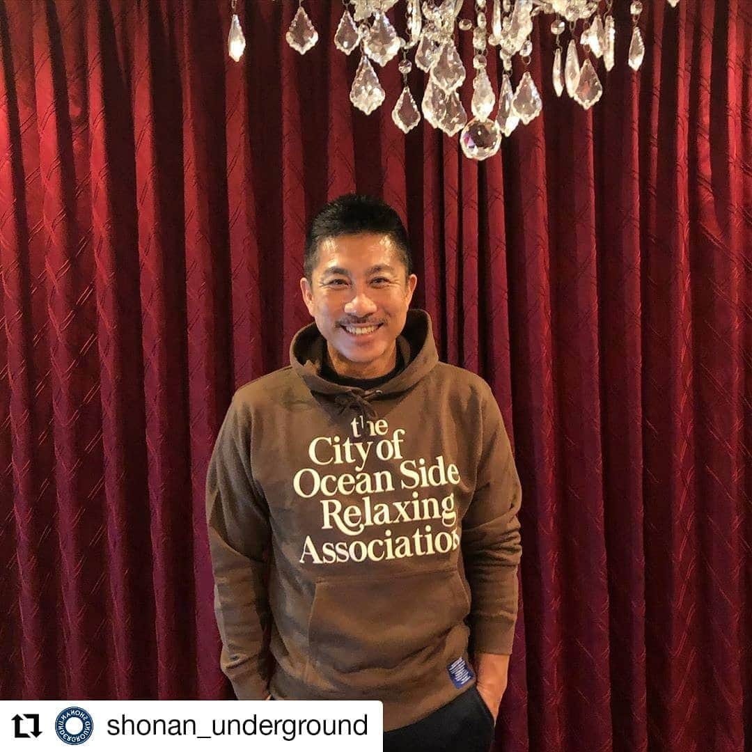 前園真聖さんのインスタグラム写真 - (前園真聖Instagram)「"Staysafe." #Repost @shonan_underground • • • • • • 🦦🦦🦦﻿ ﻿ ✔︎海岸線リラックス協会パーカー💥﻿ ﻿ ⚽️キャップ着用サイズM🇯🇵 #湘南ローカルブランド﻿ #ガレージブランド﻿ #彼服﻿ #sug #shonan ﻿ #shonanunderground ﻿ #fashion #湘南ファッション﻿ #ビーチファッション ﻿ #サーフファッション﻿ #ダンスファッション﻿ #湘南ブランド ﻿ #湘南 #逗子 #葉山﻿ #鎌倉 #材木座 #由比ヶ浜﻿ #し稲村ヶ崎  #藤沢﻿ #江ノ島 #鵠沼 #辻堂﻿ #茅ヶ崎 #平塚 #大磯﻿ #湘南アンダーグラウンド」6月7日 20時41分 - maezono_masakiyo