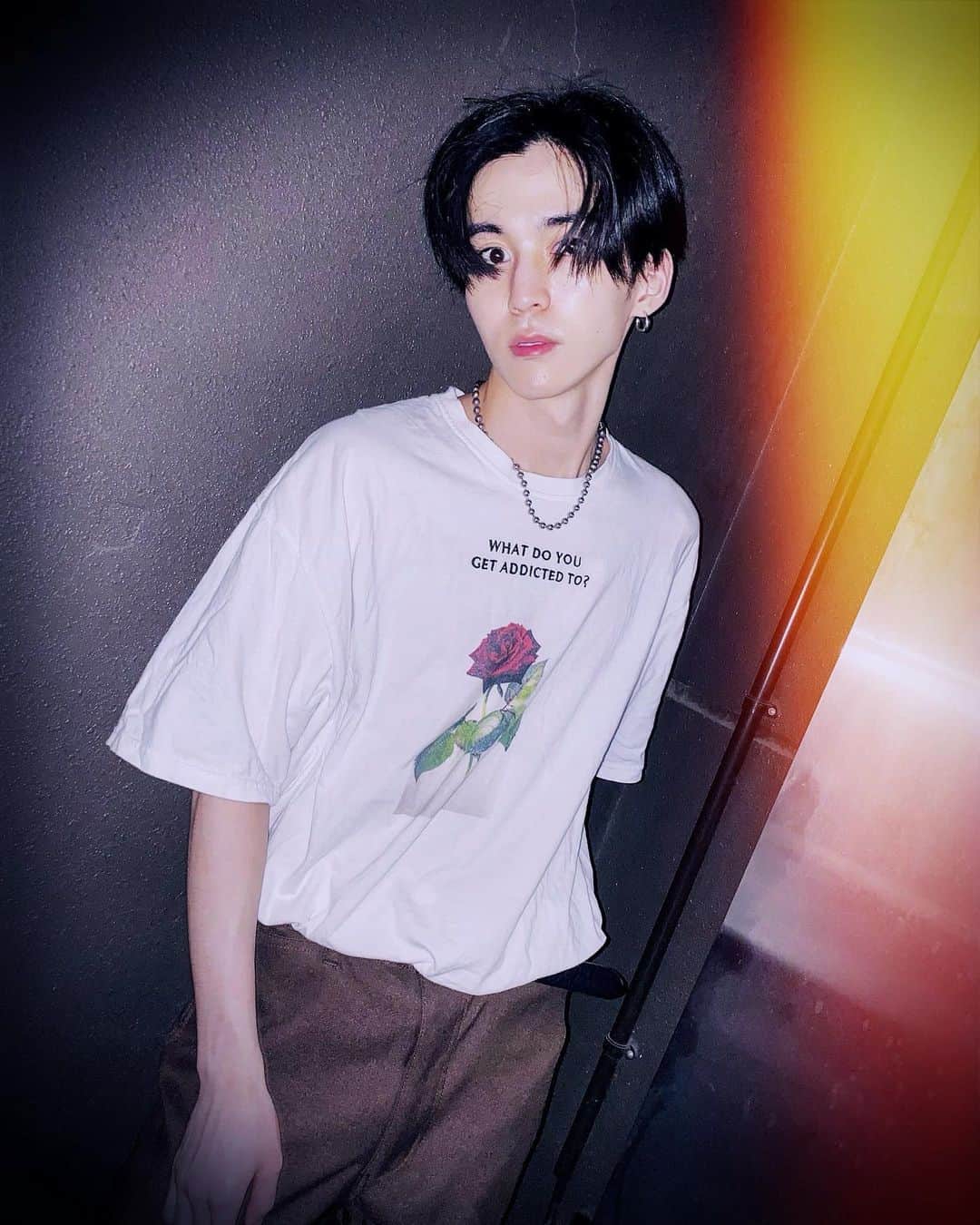 のインスタグラム：「🌹」
