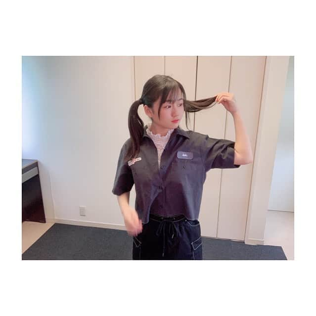 みのり（民謡ガールズ）さんのインスタグラム写真 - (みのり（民謡ガールズ）Instagram)「#ツインテ 👧🏻 #民謡ガールズ #みのり #ヘア #ヘアスタイル #2つ結び #右手 #ぶれてる #古着 #レース #スカート #夏服 #お洋服 #服 #洋服」6月7日 21時41分 - wawawa_minori