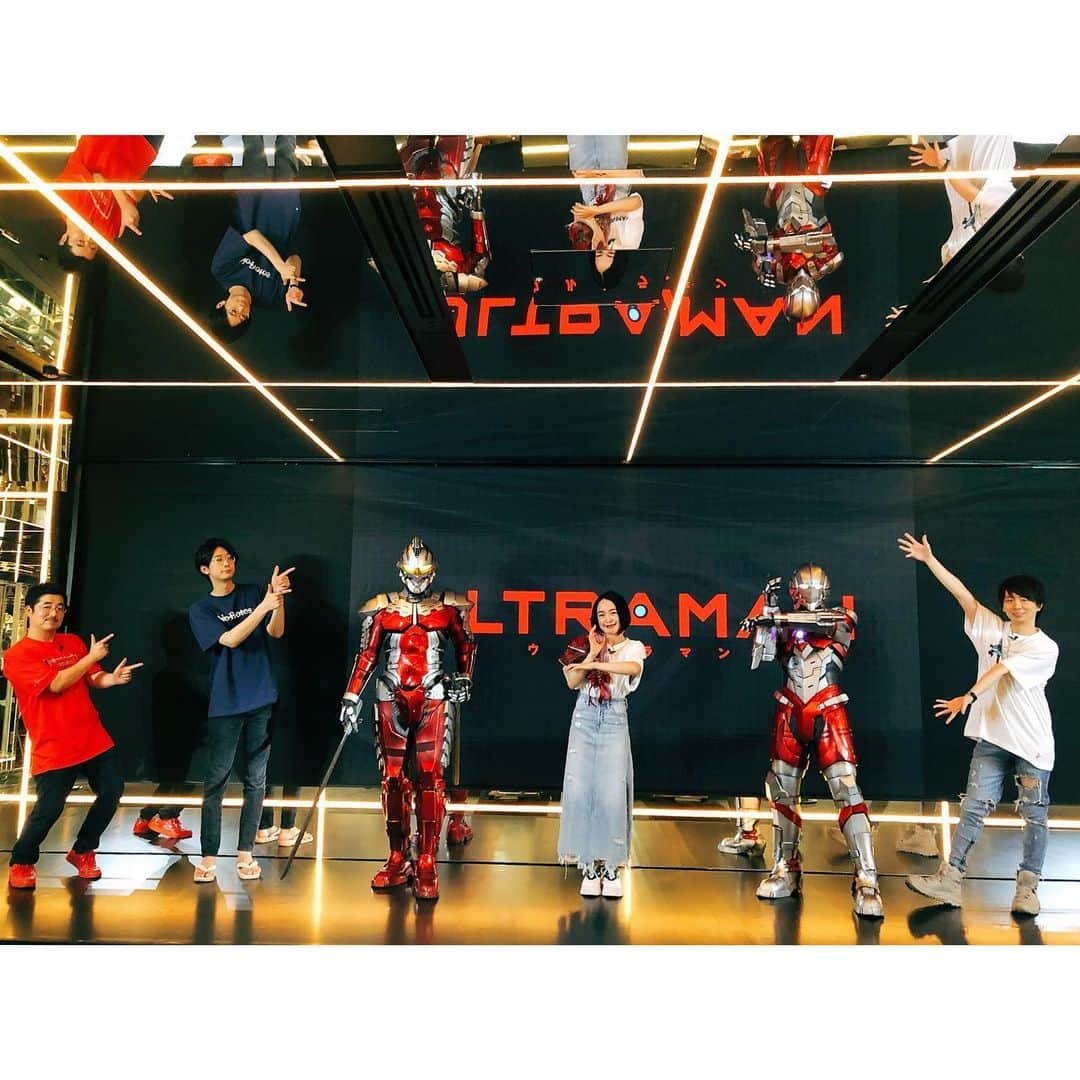 潘めぐみさんのインスタグラム写真 - (潘めぐみInstagram)「アニメ『#ULTRAMAN』生配信 . ご視聴ありがとうございました‼️ . 大ボリュームの内容でお届けした１時間。 . 終了７分前から（いや、それよりもずっと前からだけど！）は、本当に私事ですみませんでした、そして、めぇいっぱいのありがとうございました‼️ . 兄さんたちをはじめ、大好きなヒーローたちにお祝いしてもらえるなんて、巨大感情が、もう、ああ‼️ . 今夜、地上波で放送のアニメ『#ULTRAMAN』ファーストシーズンも佳境に入って参りました。 . そんな中、演じさせて頂いている北斗星司に、ACE SUITSも、今宵、初登場です‼️ . セカンドシーズンを控えた上で、商品展開に、アプリ『BE ULTRA』もベリアルスーツの参加で、止まる勢いを知らないULTRAMANの世界‼️ . どうぞこれからも『ULTRAMAN』を宜しくお願い致します‼️ . #ULTRAMAN #木村良平 #江口拓也 #潘めぐみ #白石稔 #ULTRAMAN #SEVEN #ウルトラマン #ウルトラセブン  #ウルトラマンA #恵子の声より聞いたSE ⚠️ソーシャルディスタンスを守って撮影しています」6月7日 21時59分 - han_meg_han