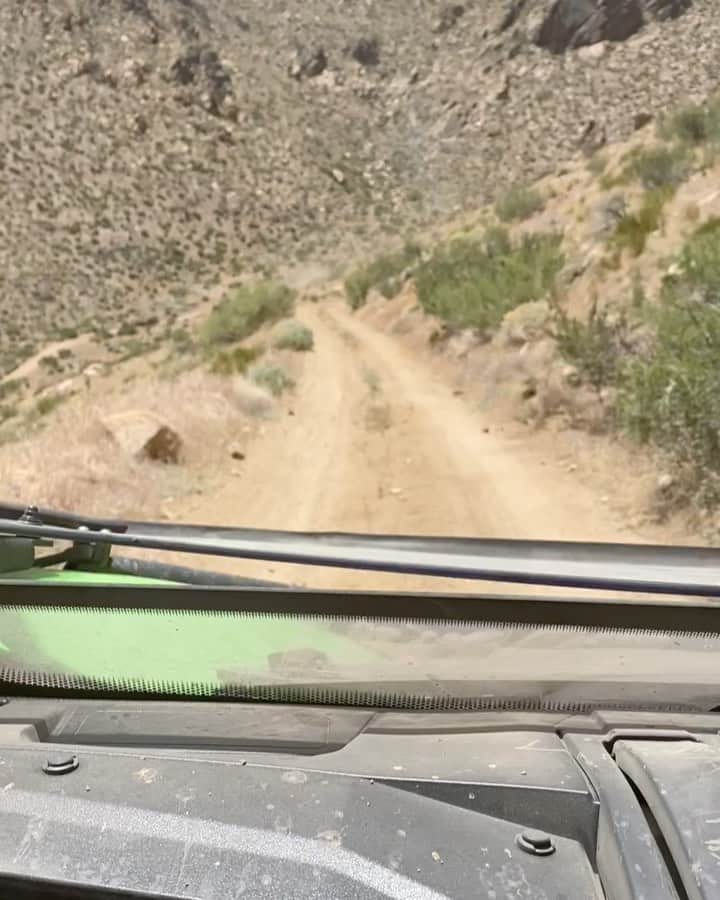 ストーン・コールド・スティーブ・オースチンのインスタグラム：「Ridin the backroads.」