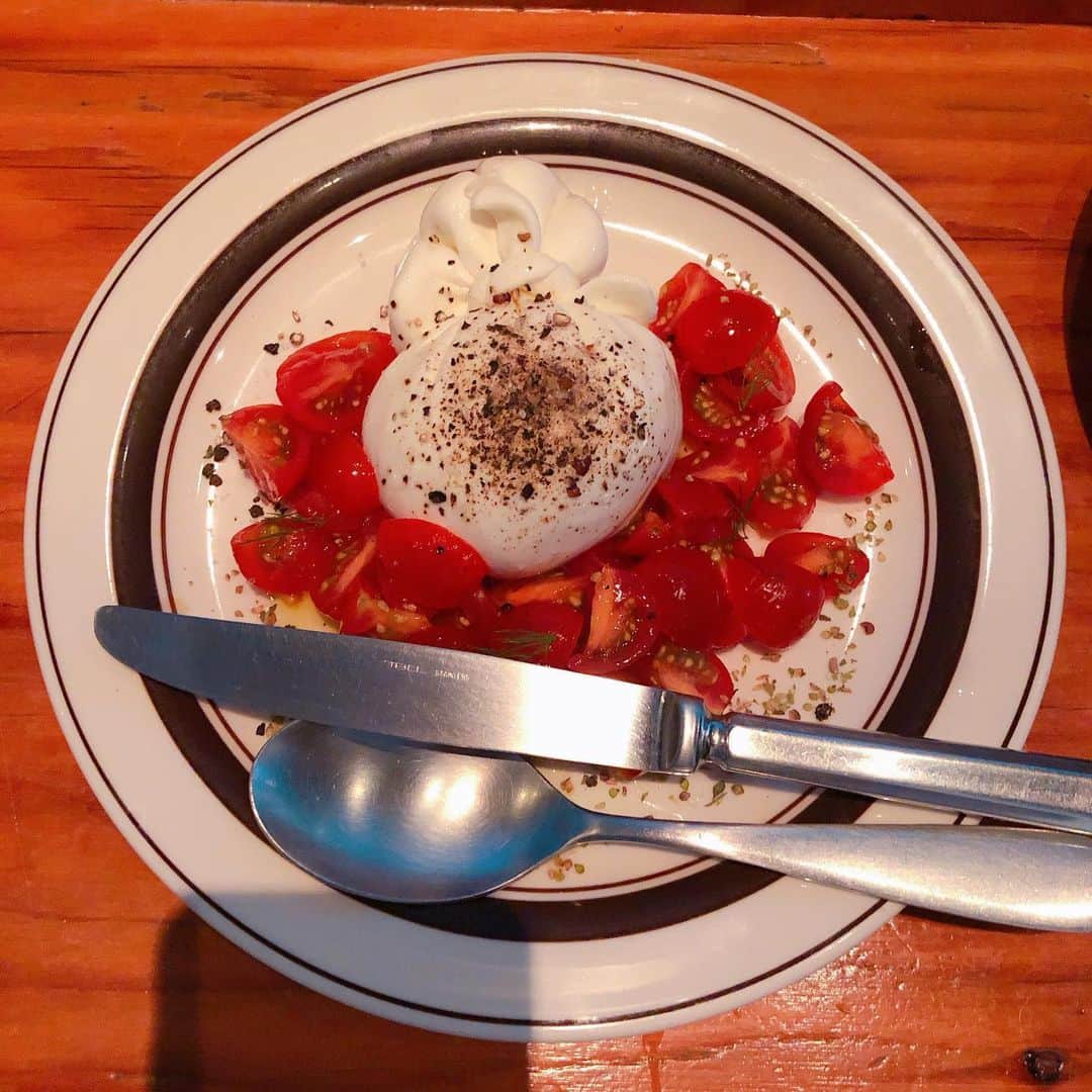 小峰みこのグルメインスタ