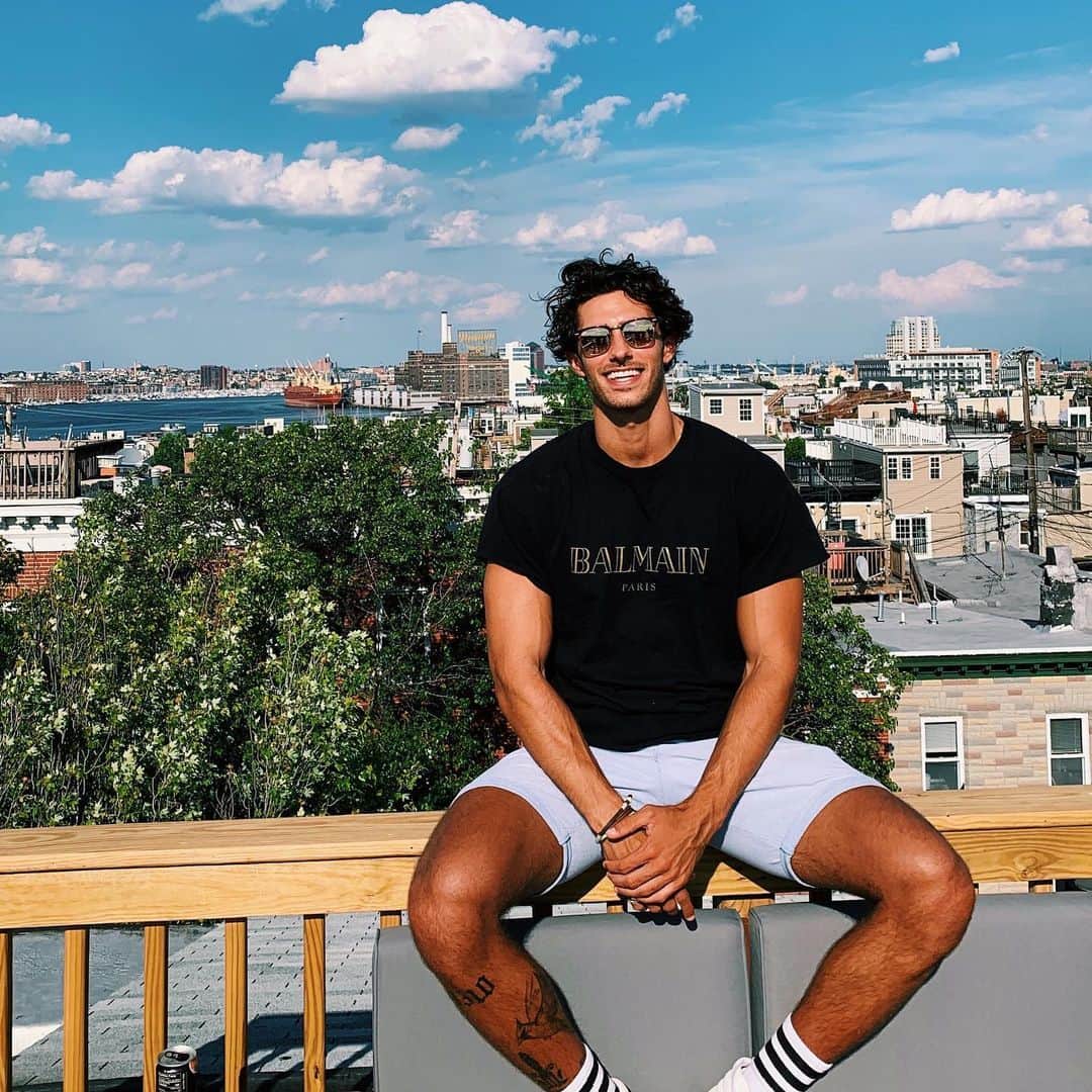 Steven Kellyのインスタグラム：「Happy Sunday 🙏🏽」