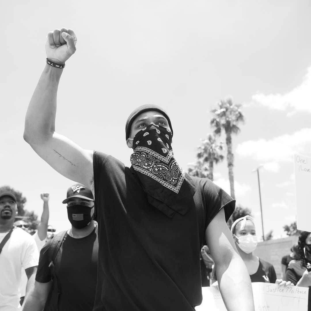 ラッセル・ウェストブルックのインスタグラム：「-It’s impossible for you to understand what happen today if you don’t understand the past-  LETS CONTINUE TO FIGHT. #blacklivesmatter」