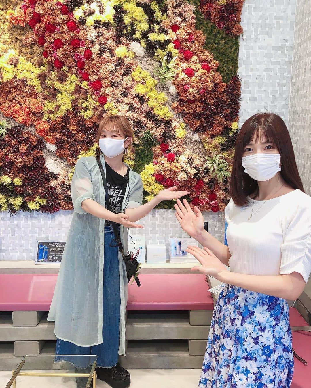 内田敦子さんのインスタグラム写真 - (内田敦子Instagram)「﻿ 美容院に行けるという﻿ 素晴らしい日常💇‍♀️✨﻿ ﻿ 施術中もずっとマスクで徹底対策！﻿ ﻿ #minx #minxginza2chome #美容院 #すっきり」6月8日 18時45分 - atsuko_uchida1205
