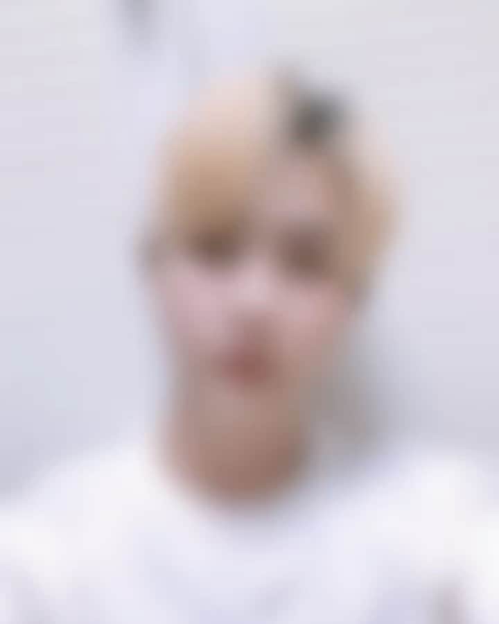 インジュン のインスタグラム：「かっこいいやろ? 어때 멋있지? . . . #틱톡#인준#팔로우해줘 #injun#tictok#followｍe  #インジュン#かっこいいやろ?#tiktok  #はまってる」