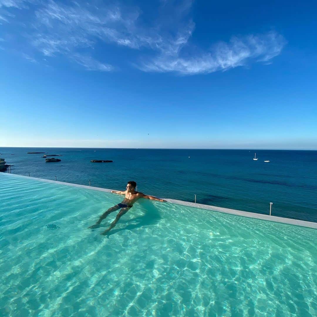 ジュリオ・ドナーティのインスタグラム：「Italian panoramas 🇮🇹 #nofilter #sea #seaview #panorama #beautiful #salento」