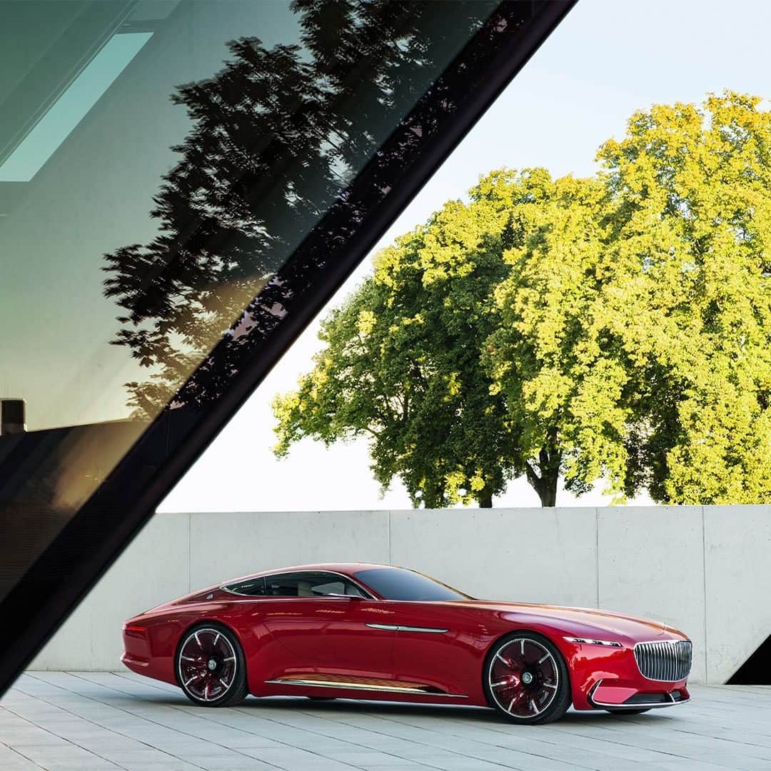 メルセデス・ベンツさんのインスタグラム写真 - (メルセデス・ベンツInstagram)「“Our Vision Mercedes-Maybach 6 Coupé reinterprets classic and emotional design principles in an extreme way, following our Design Philosophy of Sensual Purity.“ - @gorden.wagener #MBDesign #MercedesBenz #MBhotandcool #visionmercedesmaybach6」6月8日 19時01分 - mercedesbenz