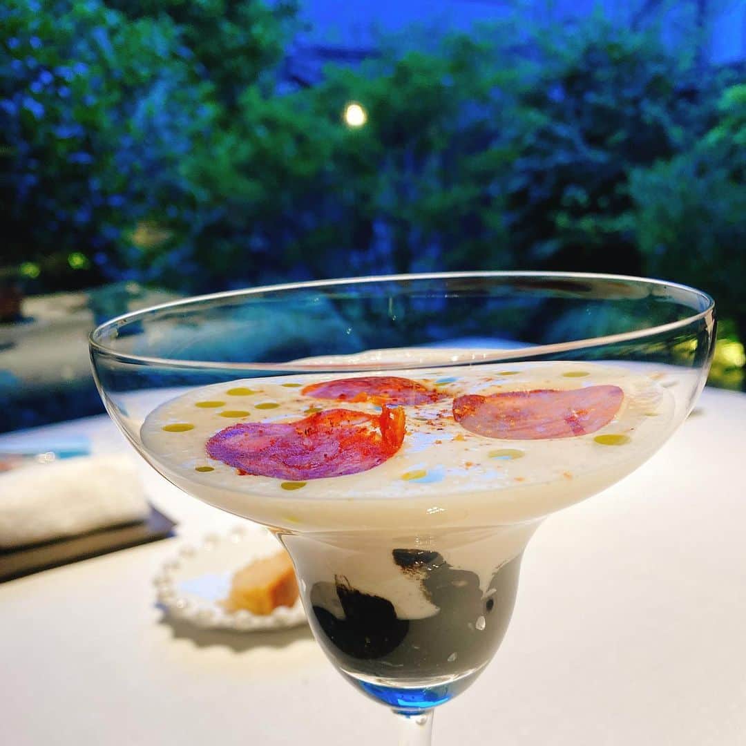 越野矢素子さんのインスタグラム写真 - (越野矢素子Instagram)「@ryoriya_stephan_pantel  さんに初めて行きました💖 雰囲気も、お料理も最高でした！  次回予約しなくては❣️」6月8日 10時50分 - loversyaso