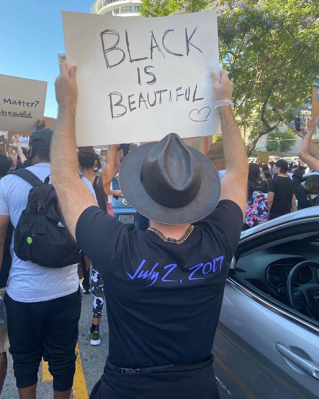 Kissさんのインスタグラム写真 - (KissInstagram)「Black Lives Matter (and this is not up for debate!) ✊🏽✊🏾✊🏿」6月8日 11時22分 - kissthedeejay