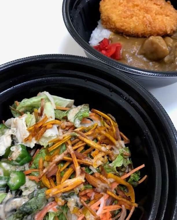 はなまるうどんのインスタグラム：「今日のお昼ご飯には、  #はなまるの お持ち帰り がオススメ(*'ω'*)💖✨ お昼ご飯にいかがですか🤗  #はなまるうどん #テイクアウト  https://www.hanamaruudon.com/news/2020.html#news12」