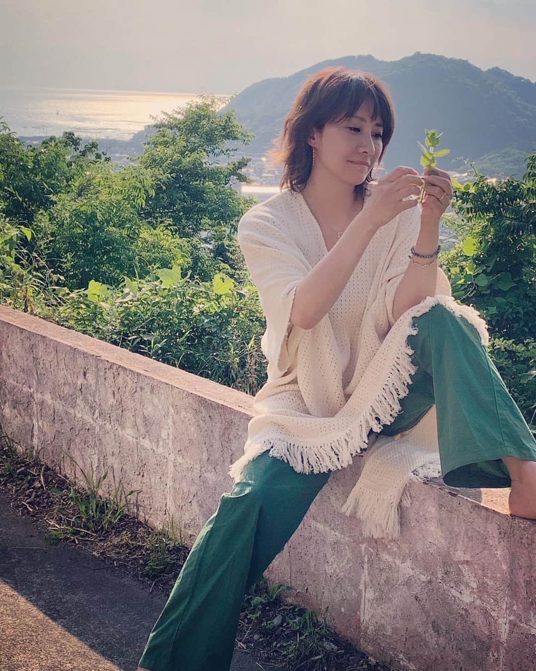 風間ゆみえのインスタグラム：「植物と過ごすウィークエンド  #フィトテラピー #植物療法 #オンラインサロン #SALON_Y  #yumie_k_style」