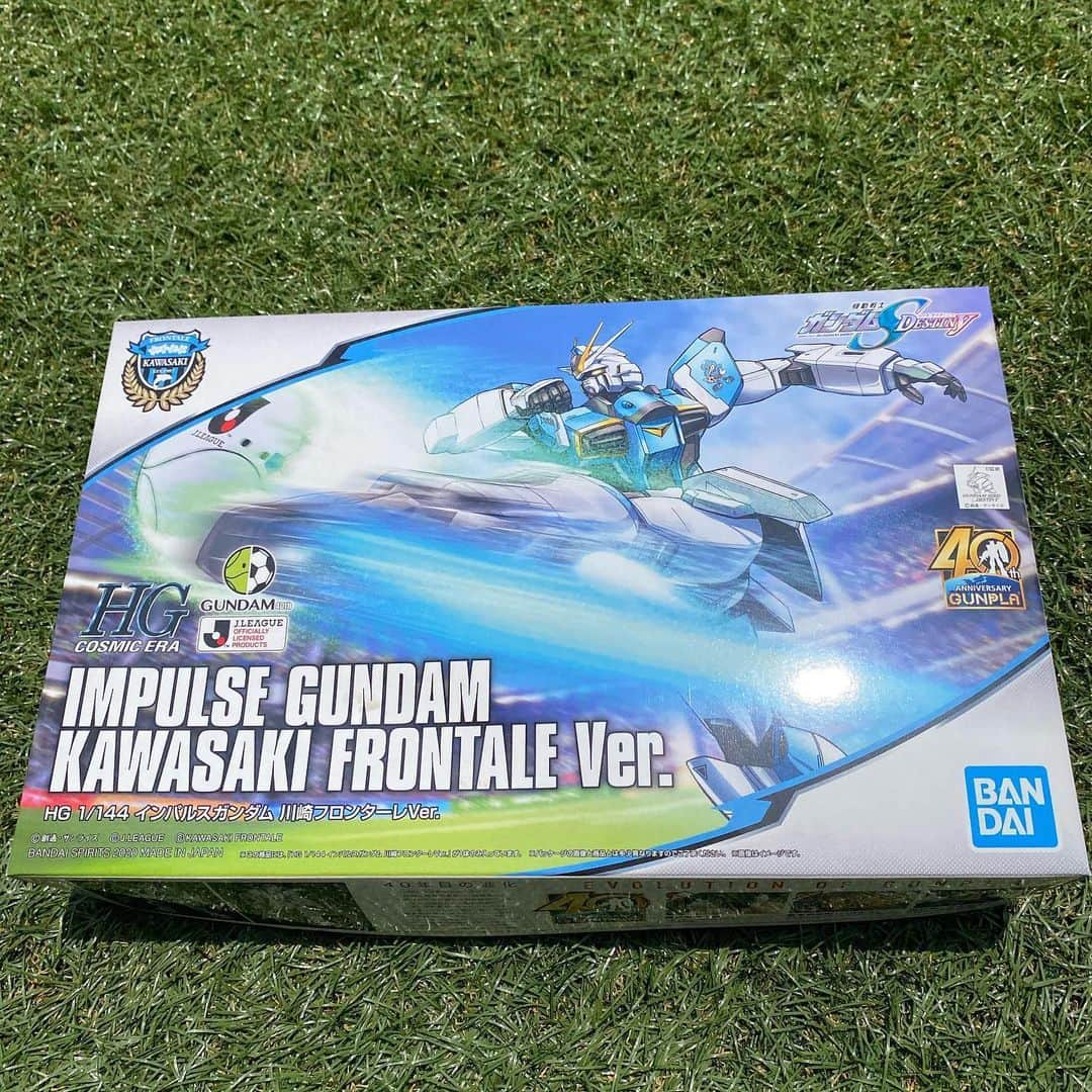 のインスタグラム：「#gundam  #kawasakifrontale  #건담 #🐬 #⚽️ #💙」